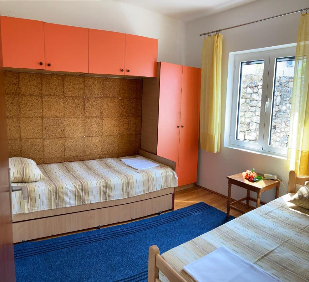 Apartman Carmak Ulcinj Exterior foto